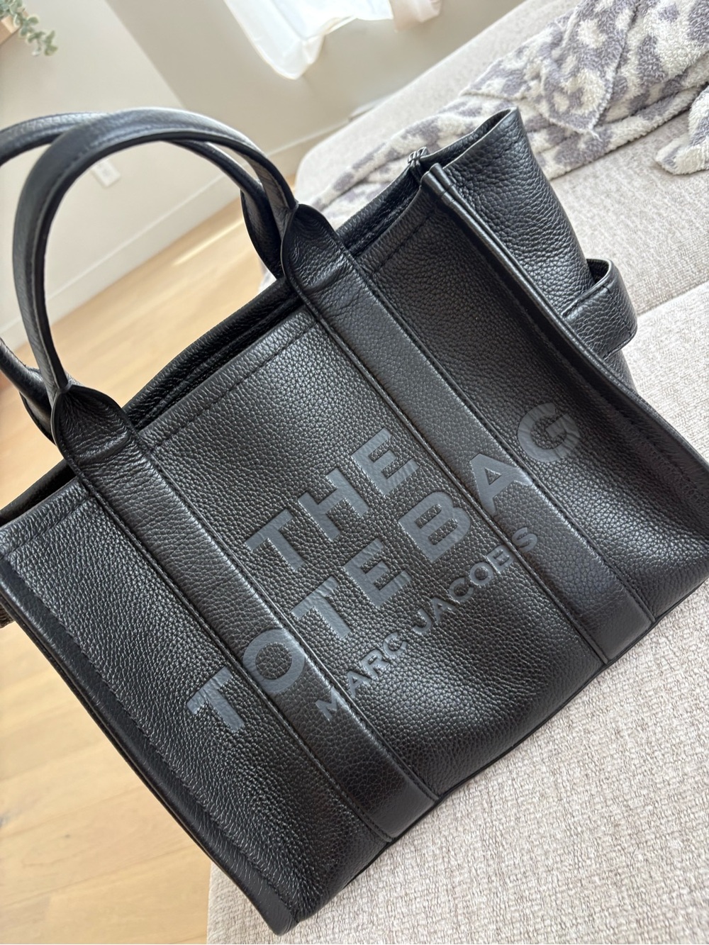 Marc Jacobs Black Leather Medium Tote Bag